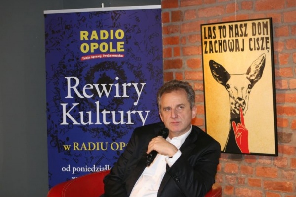  Sławomir Rogowski podczas spotkania autorskiego w Opolu