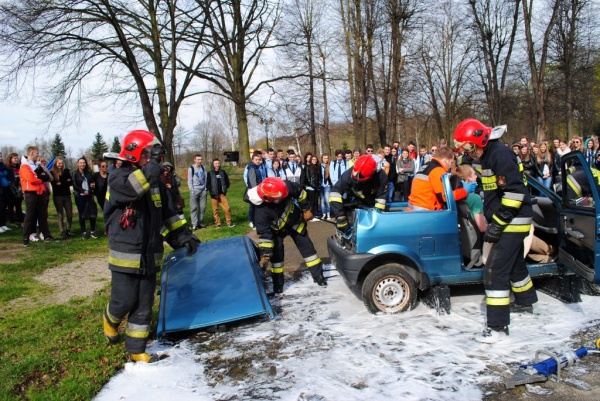 Dni Bezpieczeństwa w nyskim Ekonomiku/foto:ZSE