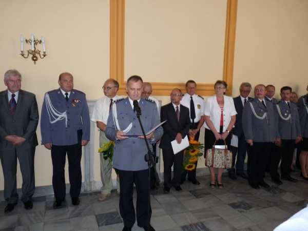 Andrzej Synowiec podczas obchodów święta policji