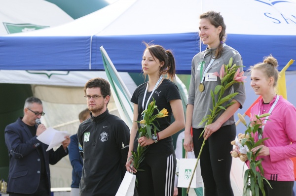 Paulina Rześniowiecka stanęła na najwyższym stopniu podium Mistrzostw Polski AZS (fot. Maciej Róg)