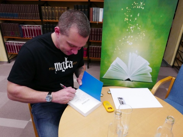 Spotkanie z Łukaszem Orbitowskim w Wojewódzkiej Bibliotece Publicznej w Opolu, fot. Monika Antczak