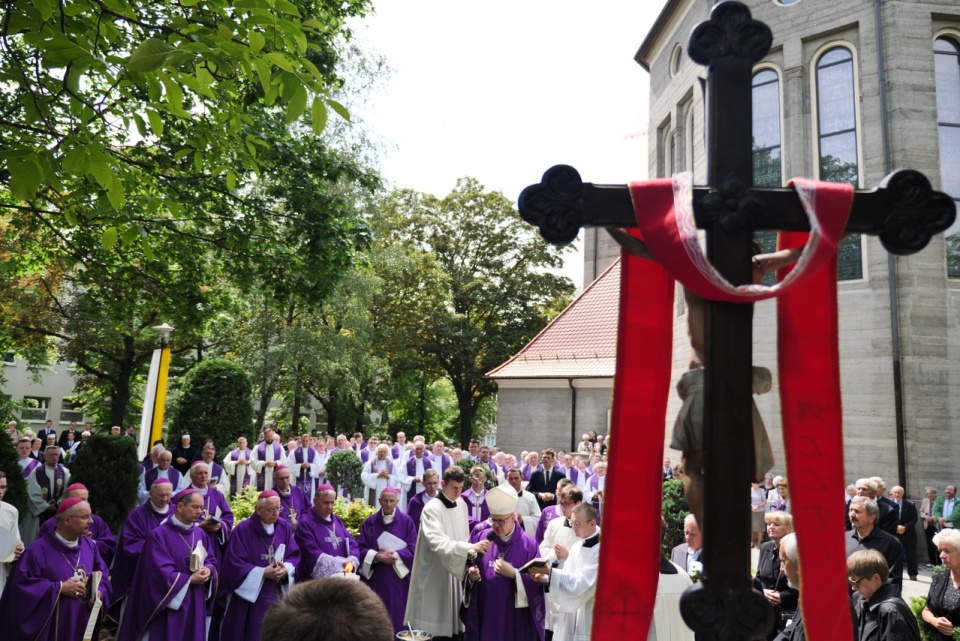 Pogrzeb biskupa Jana Bagińskiego [fot.Maciej Wajler]