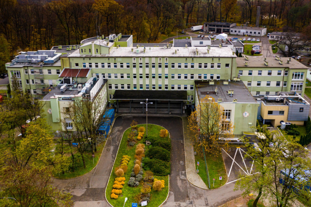 Likwidacja oddziału covidowego w szpitalu w Kędzierzynie-Koźlu. Zmniejsza się liczba pacjentów zakażonych koronawirusem