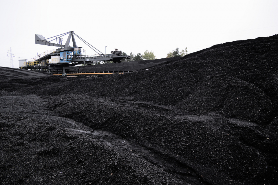 Zdjęcie ilustracyjne - hałda węgla, ECO w Opolu [fot. Maciej Marciński]