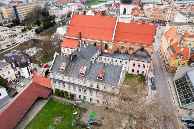 Dach klasztoru Franciszkanów w Opolu przejdzie gruntowny remont