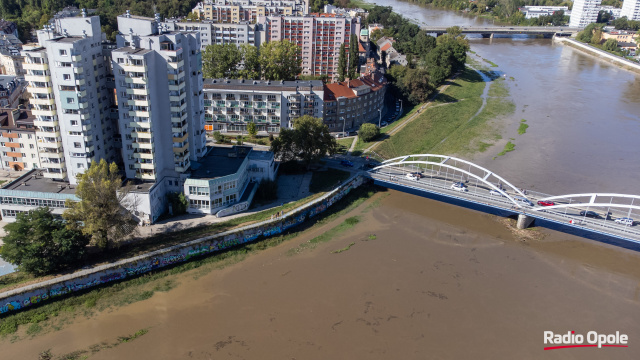 Opole: w poniedziałek Odra przekroczy stan alarmowy. Uruchomiony zostanie polder Żelazna