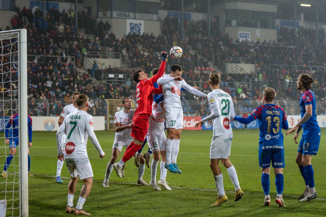 Będą zmiany w kadrze Odry Opole. Żeby utrzymać I ligę, potrzebujemy wzmocnień