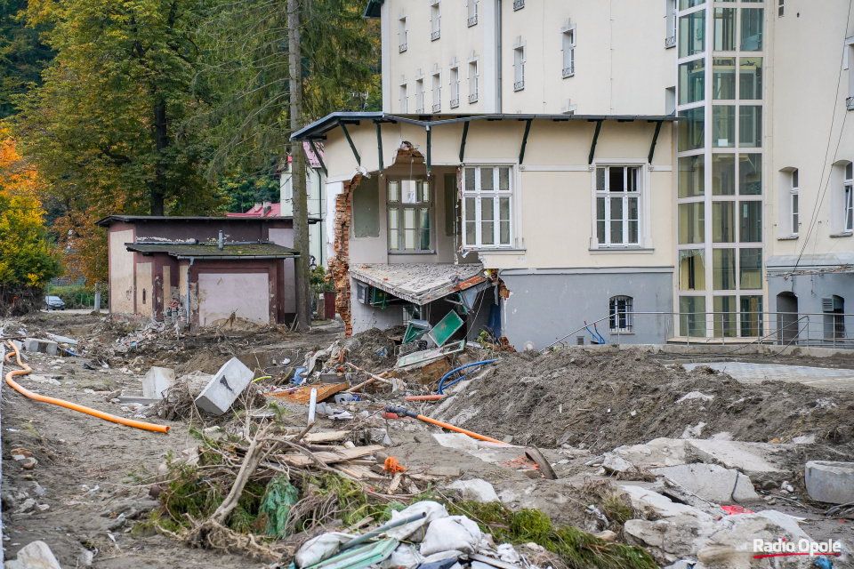 Głuchołazy po powodzi - część zdrojowa miasta (11.10.2024) [fot. Adam Dubiński]