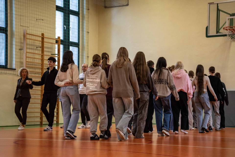 Przygotowania do studniówki w Liceum nr 8 w Opolu [fot. Wiktor Jakubowski]