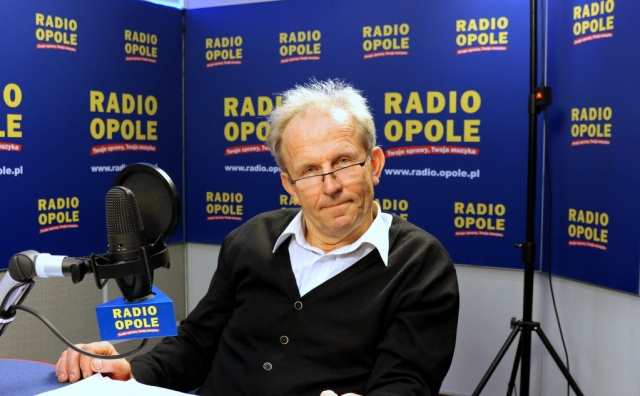Stefan Warzecha, przewodniczący Rady Powiatu Opolskiego