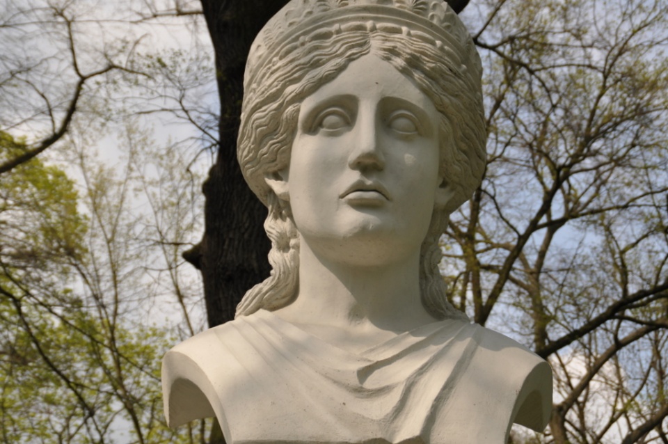 Junona w opolskim parku nadodrzańskim [fot. Barbara Tyslik]