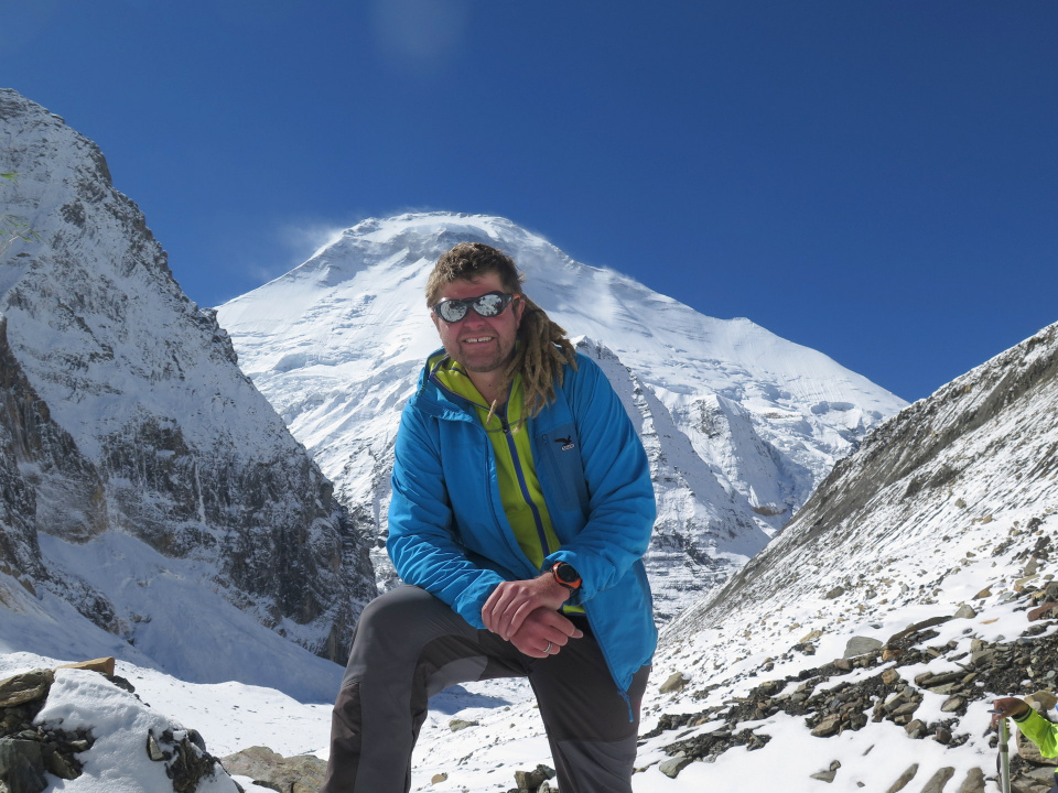 Bartosz Malinowski na Wielkim Szlaku Himalajskim [fot. Bartosz Malinowski @wielkiszlakhimalajski]