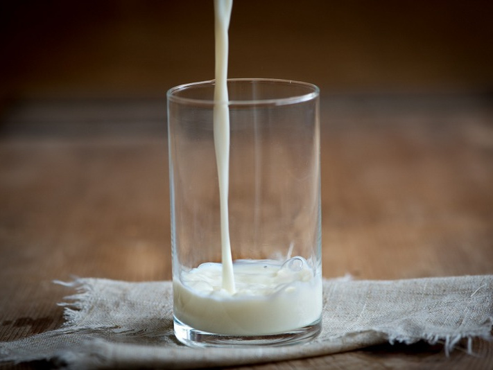 Rolnicy powiedzieli: dość! Wracamy do problemu dostawców mleka. Posłuchaj "Interwencji Radia Opole"![fot. https://pixabay.com/pl]