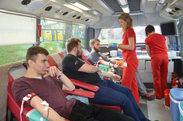 Oddaj krew, podziel się miłością, czyli walentynkowa zbiórka krwi w Opolu i Kluczborku. To już jutro