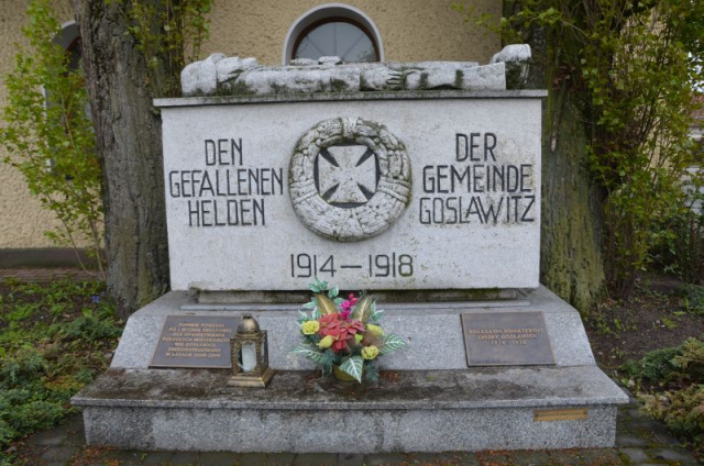 Niemieckie pomniki podlegają ustawie dekomunizacyjnej Tak uważa posłanka PiS