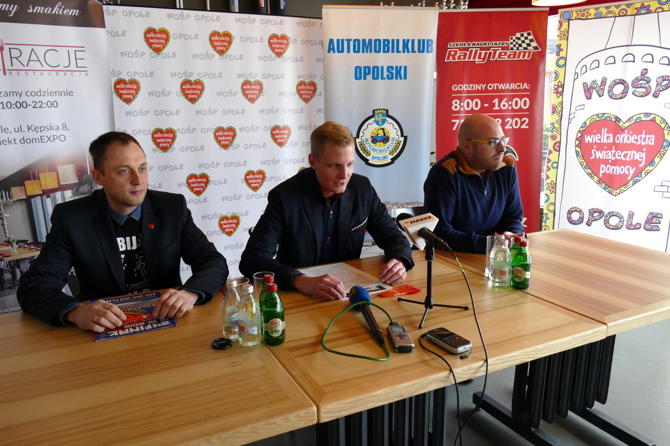 Adam Osowski (WOŚP), Tomasz Szatkowski i Michał Zych (Automobilklub Opolski) [fot. Joanna Matlak]