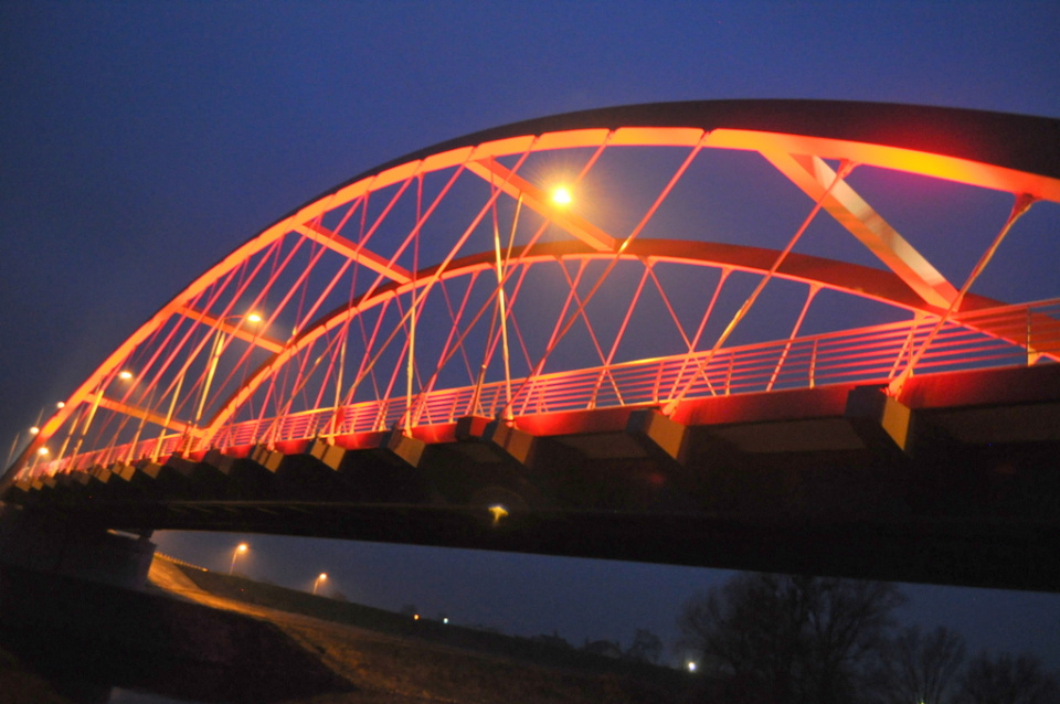Most łączący Cisek i Bierawę [fot. Adam Lecibil/Starostwo Powiatowe w Kędzierzynie-Koźlu]