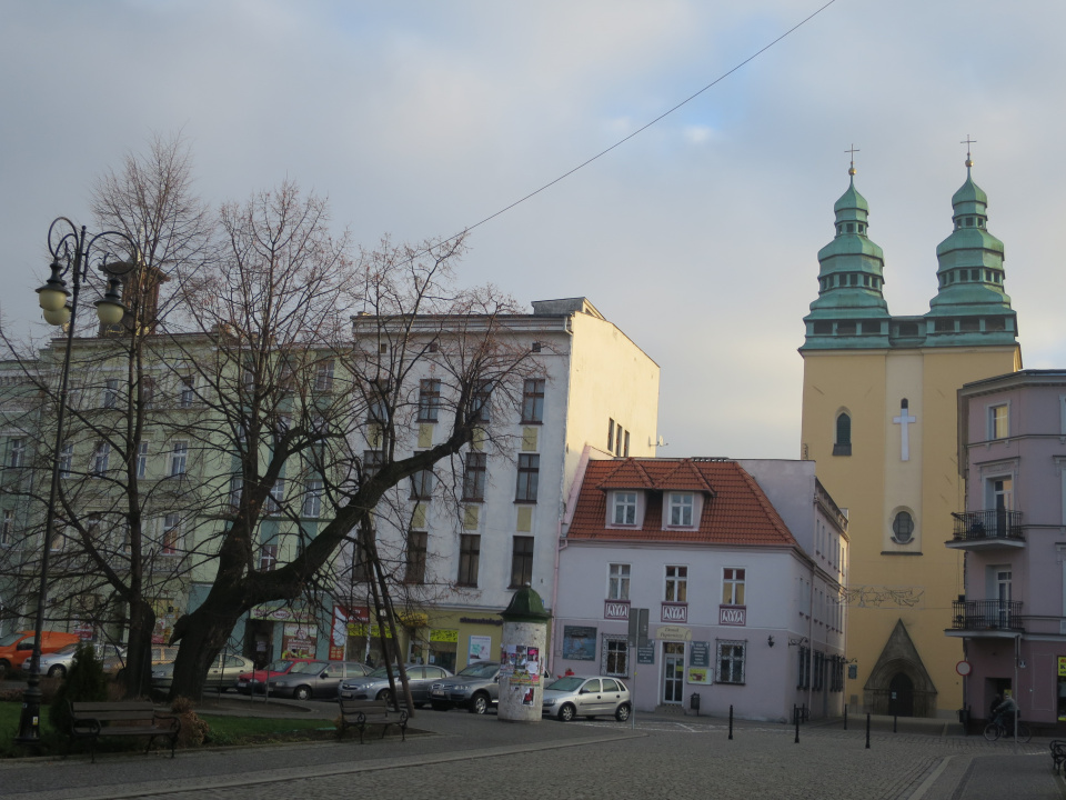 Rynek w Głuchołazach [zdj. Jan Poniatyszyn]