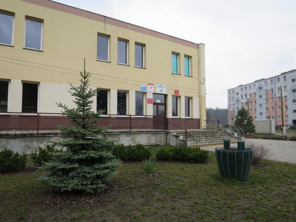 Nowy posterunek policji znajduje się w Gminnym Ośrodku Kultury w Tarnowie Opolskim [ foto: Bogusław Kalisz ]