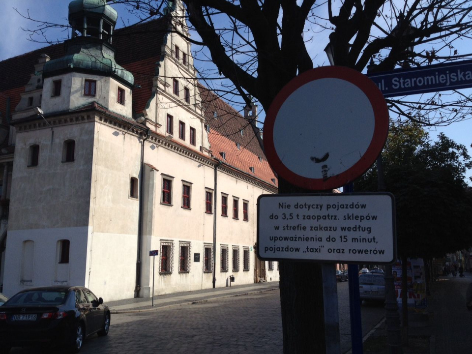 W centrum Brzegu od lat obowiązuje zakaz ruchu [fot. Maciej Stępień]