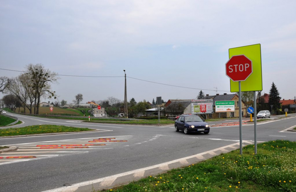 Skrzyżowanie dróg krajowych w Reńskiej Wsi [ foto: GDDKiA w Opolu ]