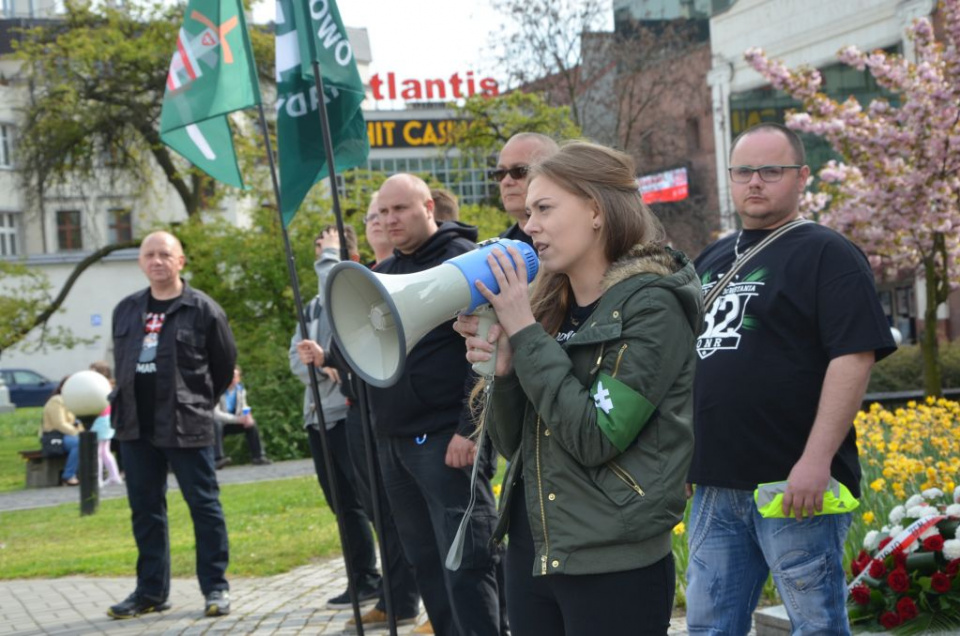 ONR i Młodzież Wszechpolska zorganizowała w Opolu manifestację antyunijną [fot. Piotr Wrona]