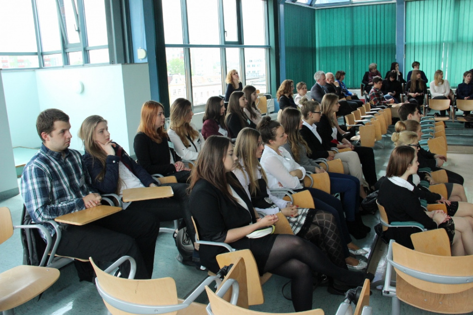 Ogólnopolska konferencja "Edukacja młodzieży a rynek pracy" na Uniwersytecie Opolskim [fot. Daria Placek]