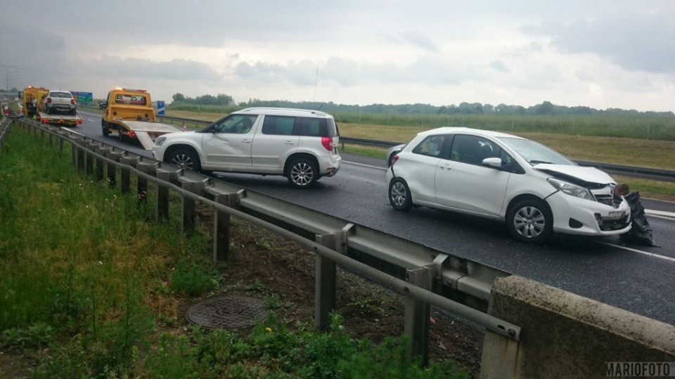 Wypadek na A4 w rejonie węzła Brzeg [fot. Mariusz Materlik]