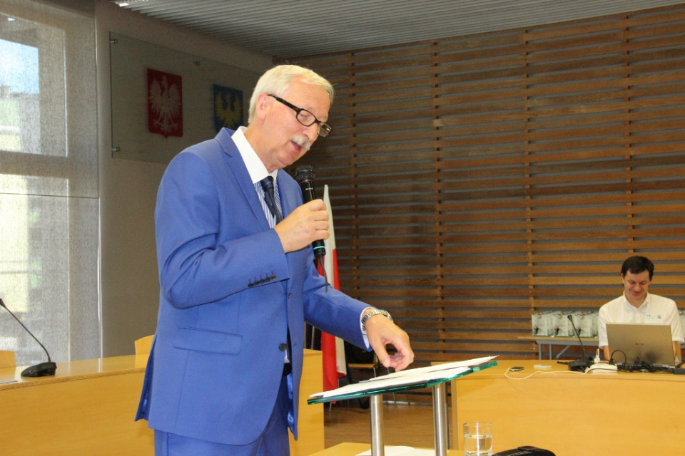Jan Chudzikiewicz prezentuje historię OZPR [fot. Daria Placek]