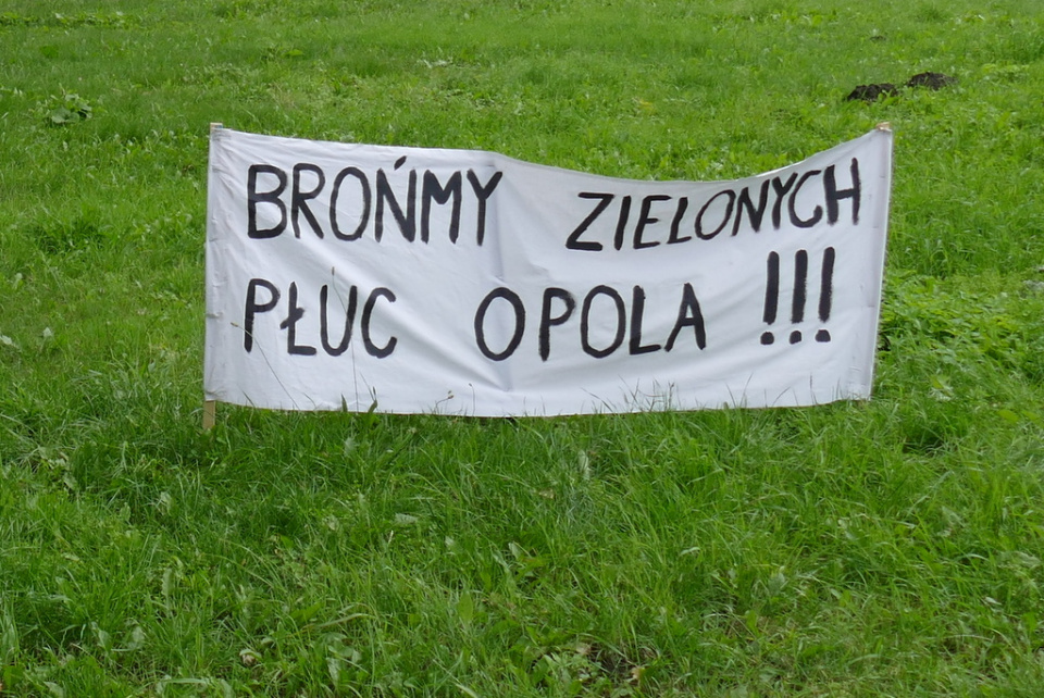 Protest przeciwko budowie trasy średnicowej w Opolu [fot. Monika Pawłowska]