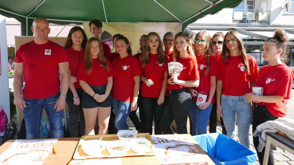 W Opolu zorganizowano akcję "Kromka chleba Caritas" [fot. Piotr Wrona]