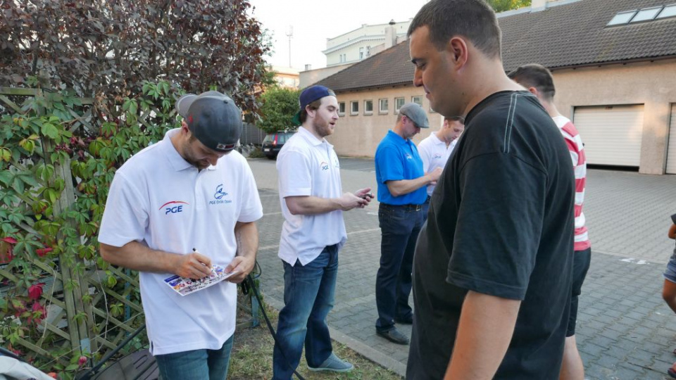 Zawodnicy PGE Orlika Opole zaprezentowali się przed opolanami [fot. Piotr Wrona]