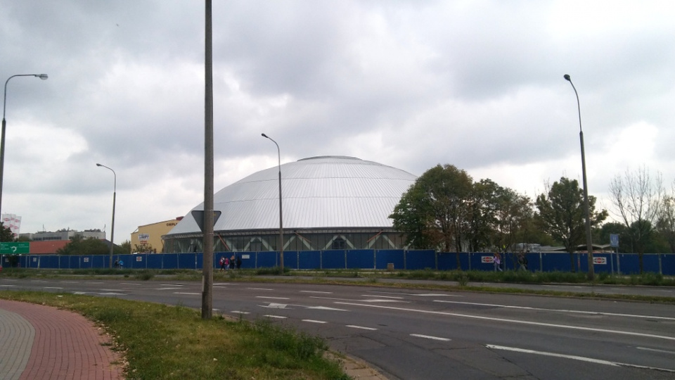 Remontowana hala sportowa w Opolu [fot. Monika Pawłowska]