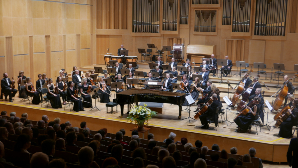 Opolscy filharmonicy rozpoczęli sezon artystyczny [fot. Mariusz Chałupnik]