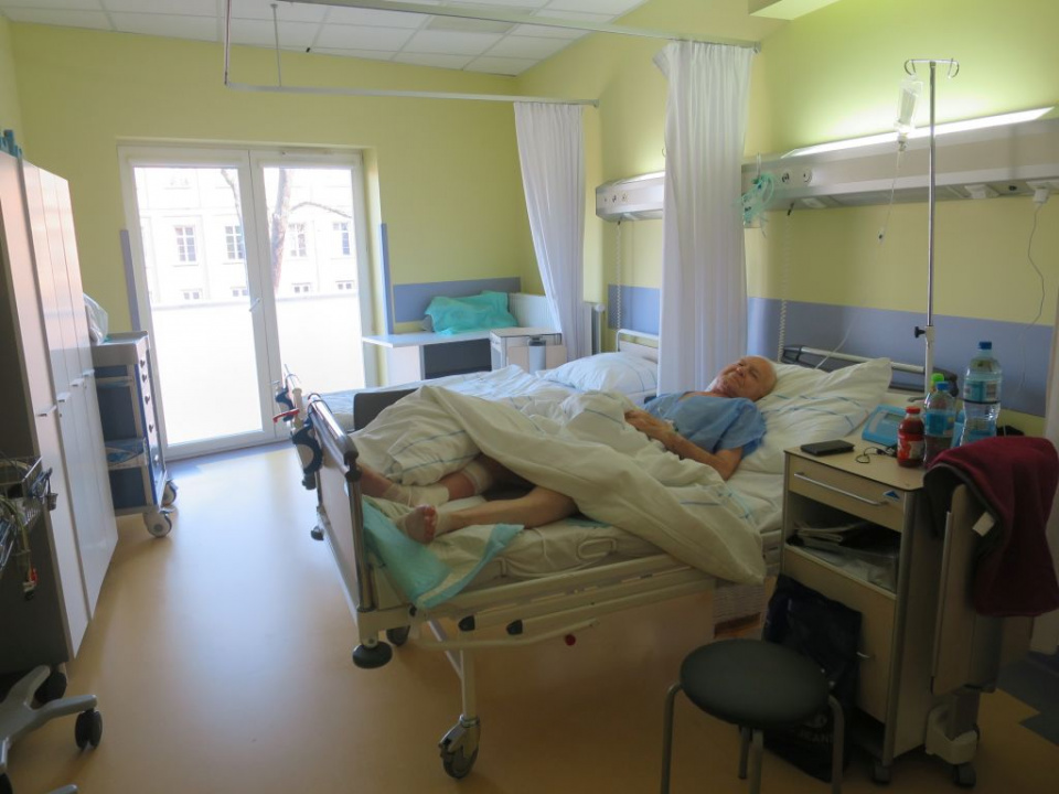 Pan Jan z Opola - pierwszy pacjent naczyniówki po jej zamknięciu 31.10 [fot.Dorota Kłonowska]