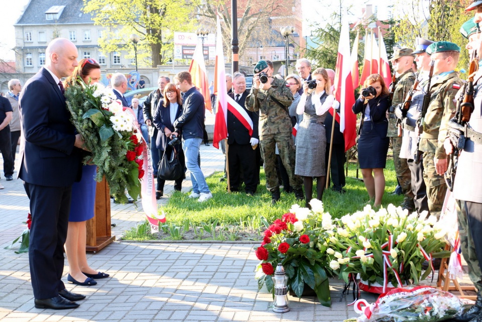 Uroczystości upamiętniające 7. rocznicę katastrofy smoleńskiej w Opolu [fot. Justyna Krzyżanowska]