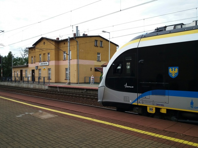 Lewin Brzeski zagospodaruje dworzec kolejowy. Powstanie centrum przesiadkowe