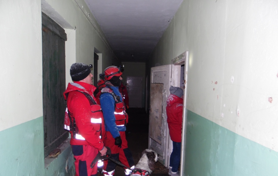 Strażacy ochotnicy z OSP Lipki wsparli Miejski Ośrodek Pomocy Społecznej w Brzegu [fot. UM Brzeg]