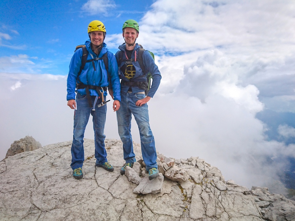 Lukasz i Jacek w drodze na szczyt Cima Grande. fot. Alpine Wall Tour
