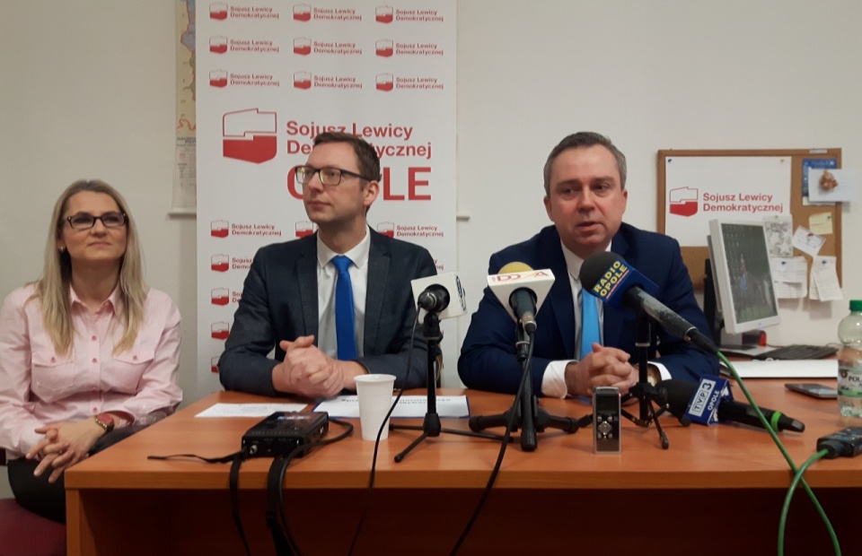 Konferencja prasowa SLD: Sylwia Grzymała, Paweł Kampa i Piotr Woźniak [fot. Daria Placek]