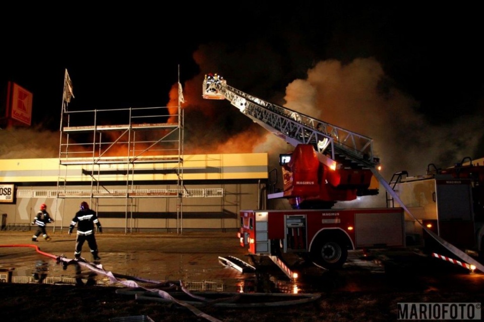 Pożar magazynu w Opolu [fot. Mario]