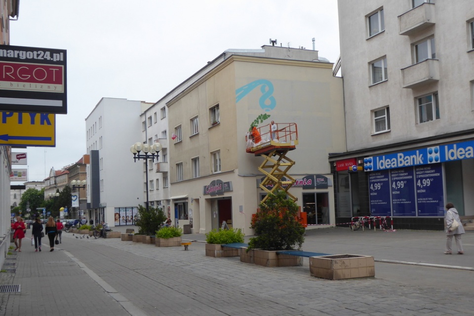 Nowy mural powstaje w Opolu z okazji 800-lecia miasta [fot. Monika Pawłowska]
