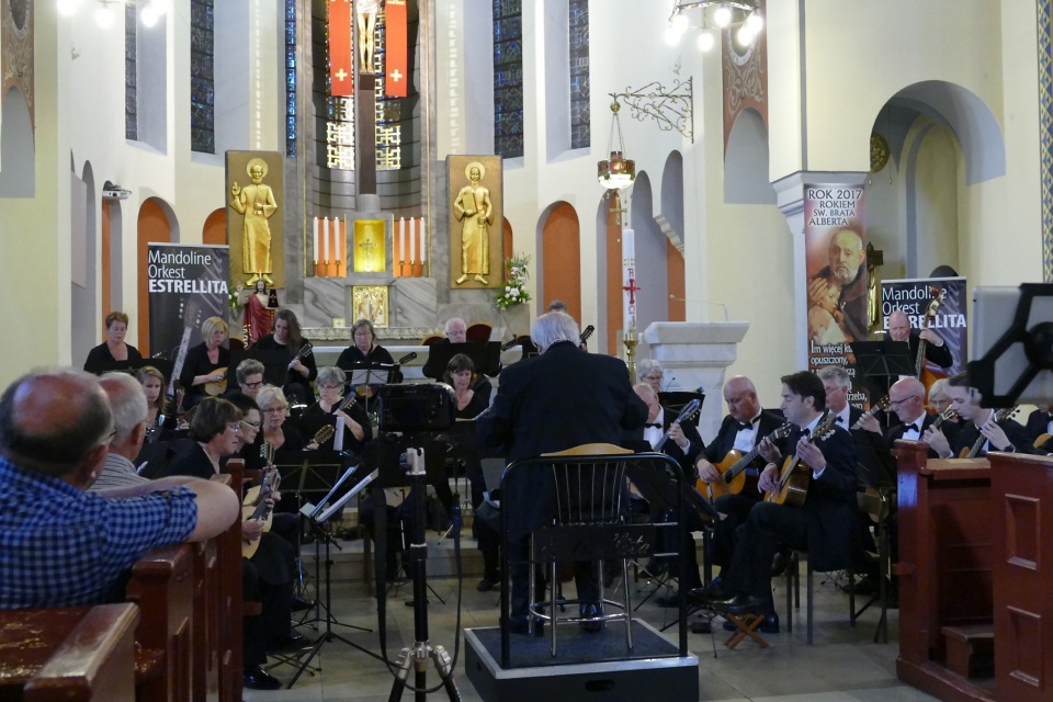 Mandolineorkest Estrellita na koncercie w Opolu [fot. Małgorzata Ślusarczyk]