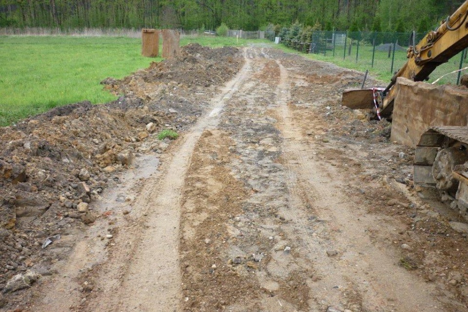 Budowa kanalizacji w miejscowości Niwki w gminie Chrząstowice [fot. UG w Chrząstowicach]