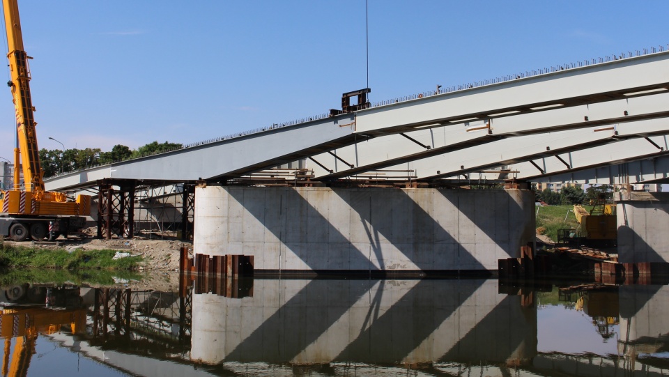 Prace przy budowie mostu na ul. Niemodlińskiej w Opolu [fot. Ewelina Laxy]