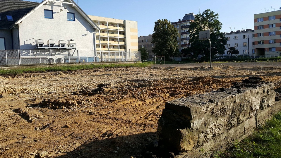 Przebudowa boiska przy ZSO nr II w Opolu [fot. Daria Placek]