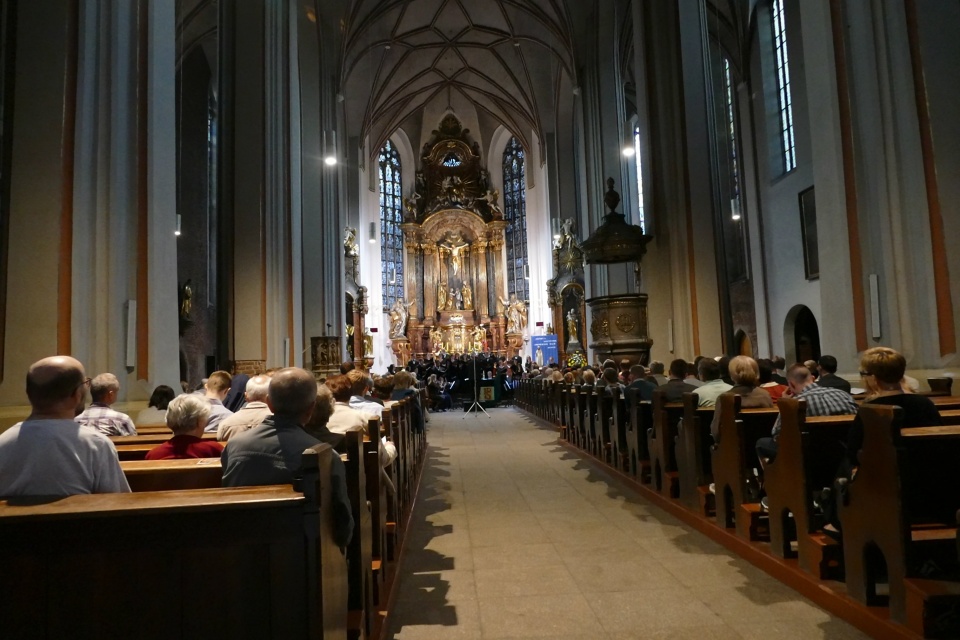 Wnętrze katedry podczas jednego z koncertów © [fot. Małgorzata Ślusarczyk]