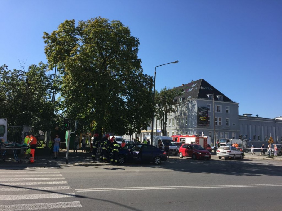 Wypadek w centrum Opola [fot. Barbara Więcek]