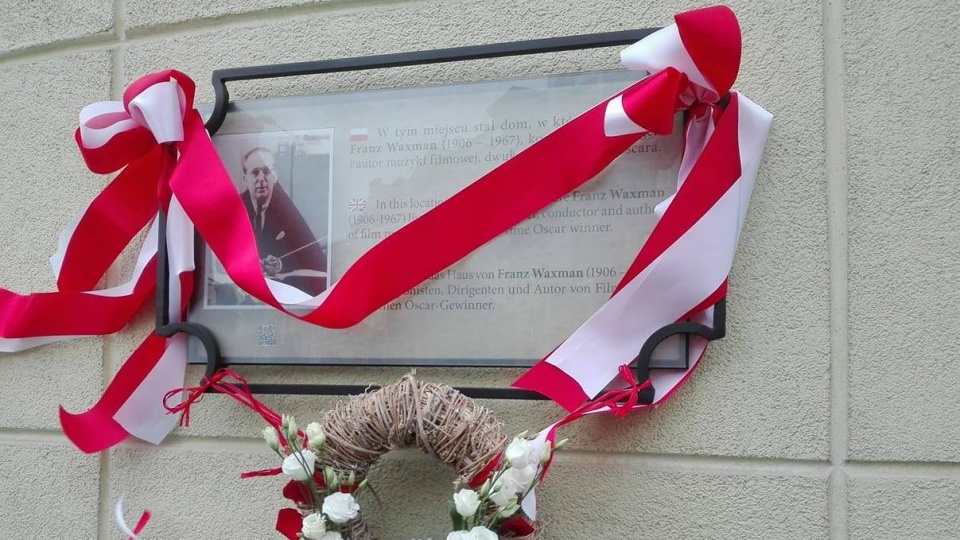 W Opolu odsłonięto tablicę upamiętniającą Franza Waxmana [fot. Ewelina Laxy]