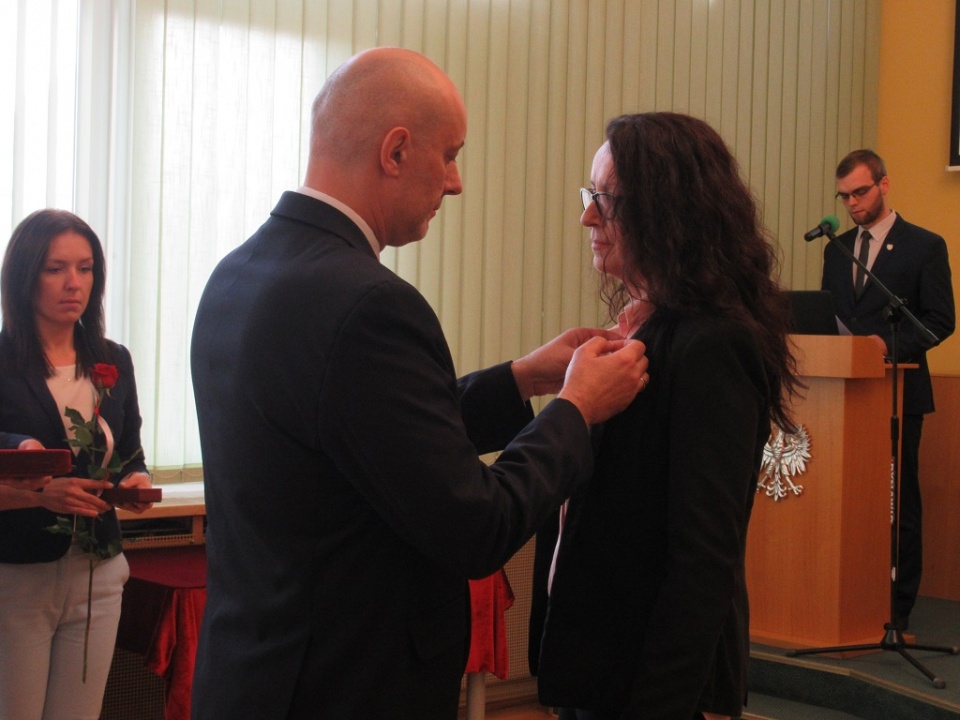 Krzyże Zasługi dla Opolan. Uroczystość w Urzędzie Wojewódzkim w Opolu [fot. Joanna Matlak]